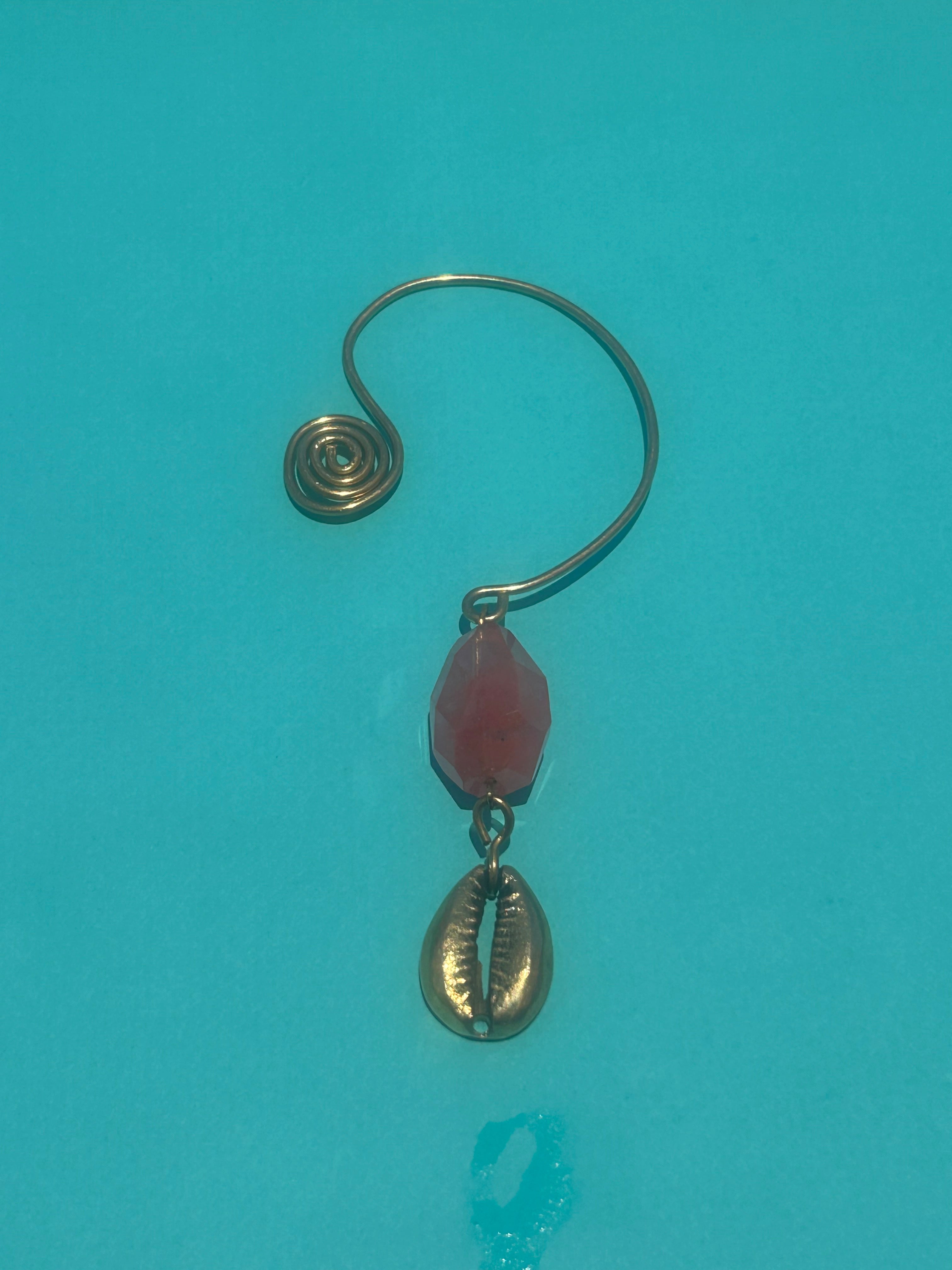 Brass & Bead Ear-cuff Gold Cowrie Charm